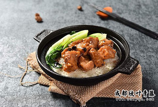 煲仔飯技術(shù)在哪里學(xué)?煲仔飯培訓(xùn)多少錢?